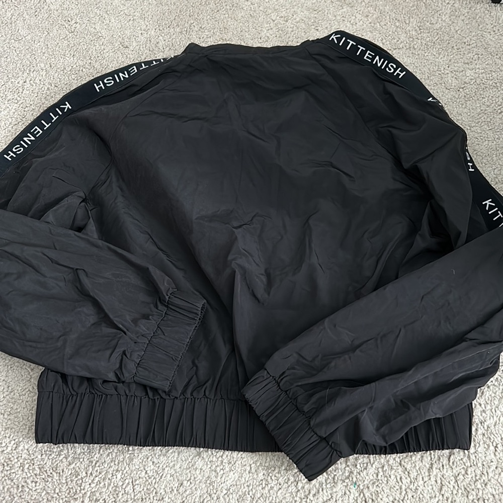 Kittenish Crop Jacket - Picture 3 of 3